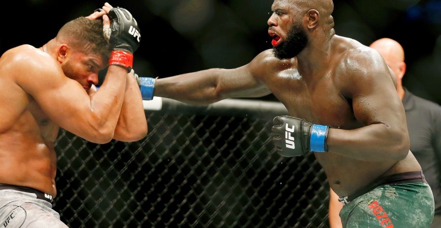 Губа пополам: звезда UFC Оверим получил страшную травму во время боя